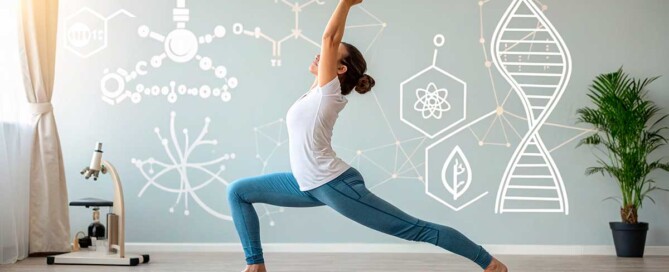 mulher buscando os benefícios do yoga
